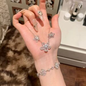 2026款项链不掉色不过敏