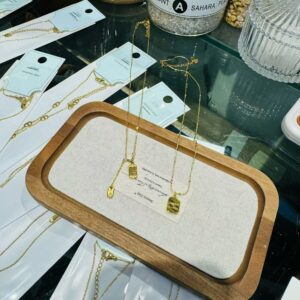 不掉色不过敏双面钛钢项链女款2026新款方糖小金砖福牌轻奢小众高级感长款锁骨链颈链装饰配饰